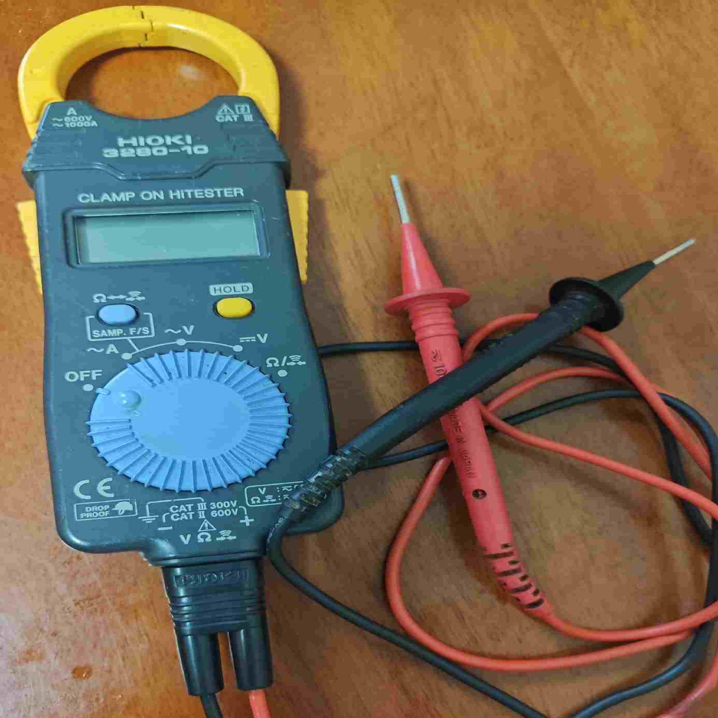 HIOKI3280-10交流钳表，功能正常，电池盖有瑕疵 装【鑫鑫商