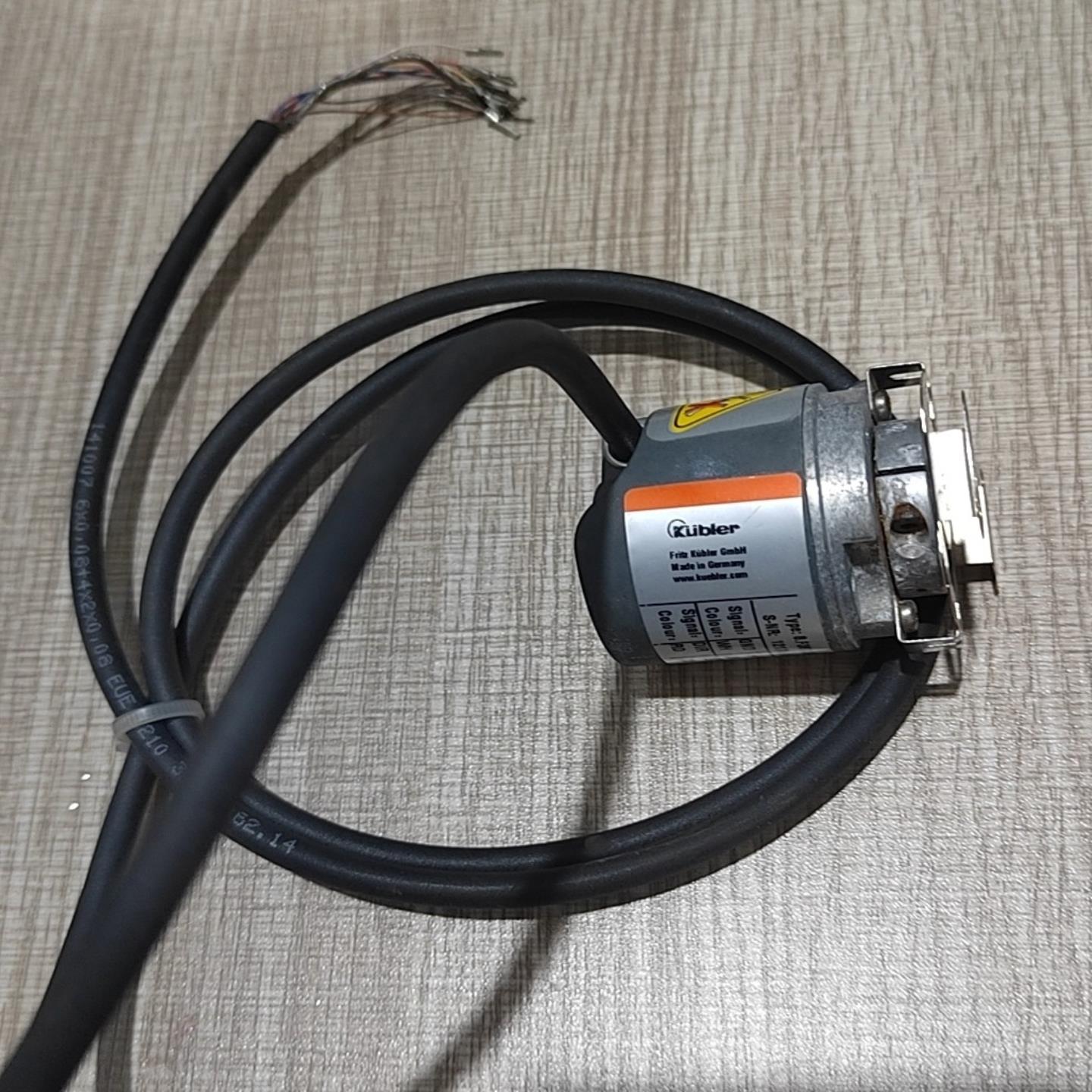 德国Kubler库伯勒编码器8.F3673.2321.G71~询价