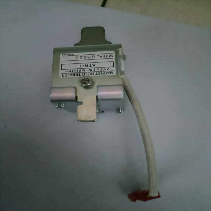 峙崎主开关配件，蓄能电机AMR-1B/1C，UVT22B/3【侨报商行】