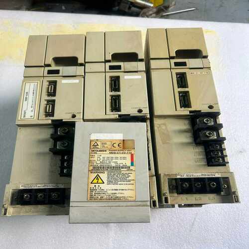 三菱11KW电源放大器 MDS-C1-CV-110，无修~询价