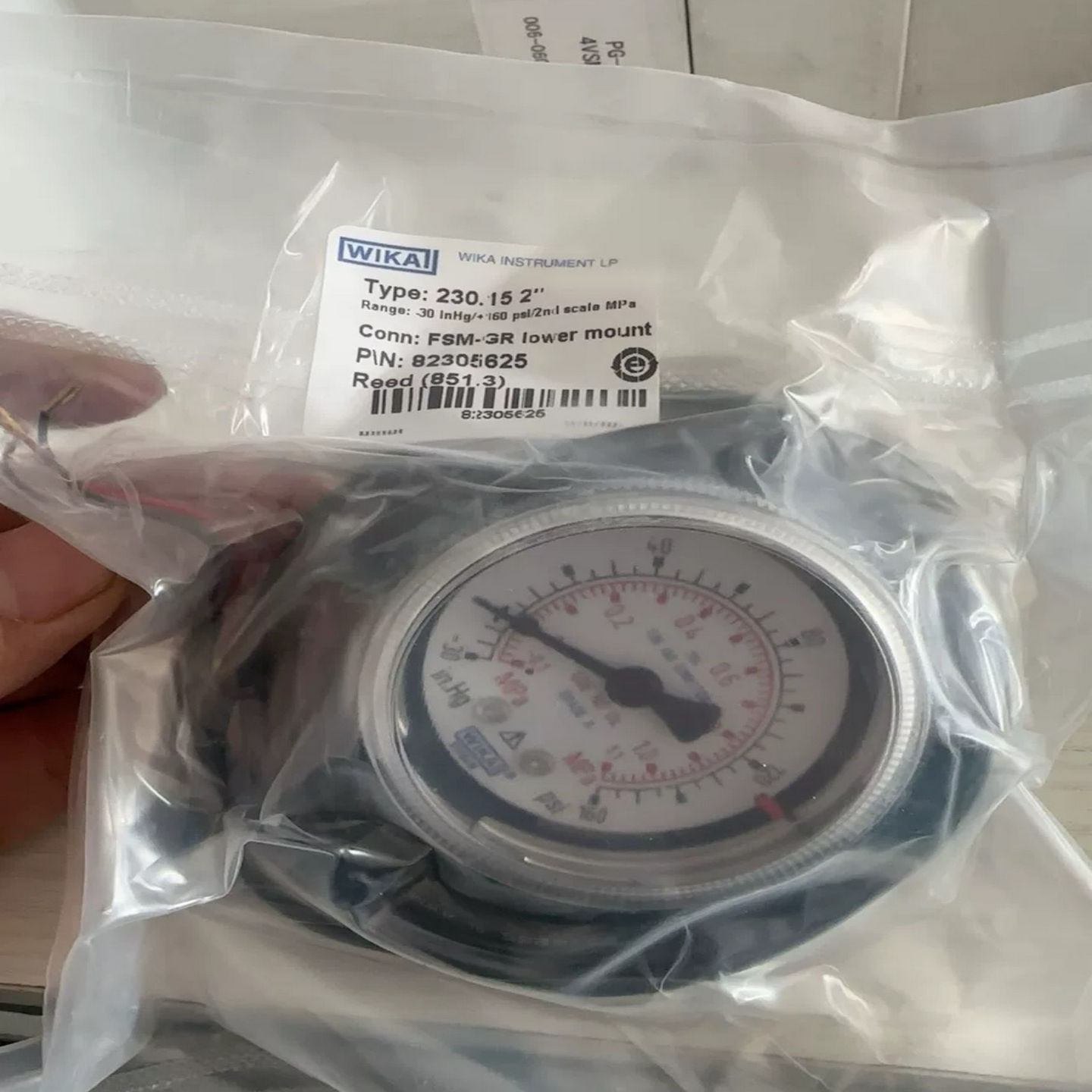 WIKA威卡1/4FVCR电接点带线压力表，-30160--议价商品