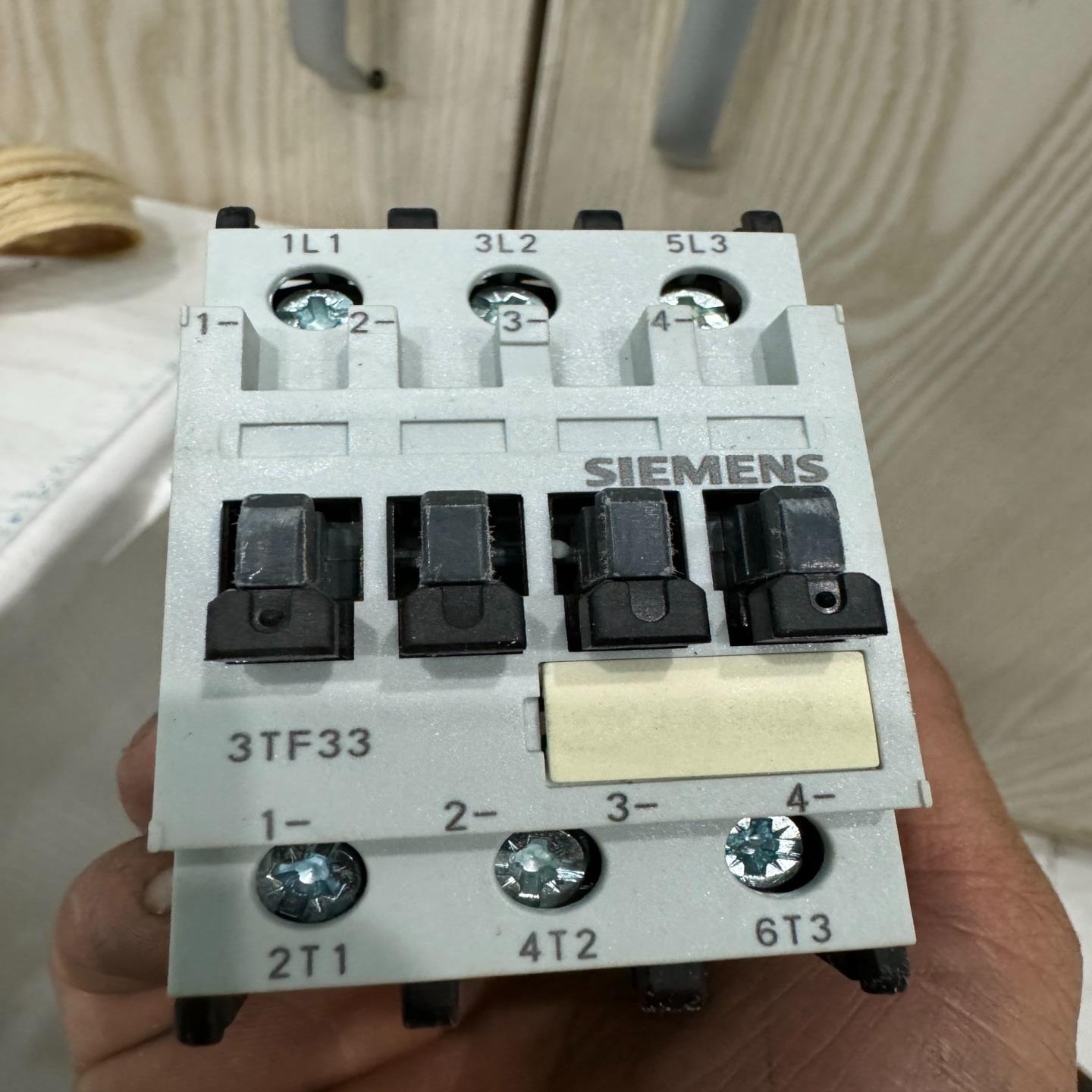 接触器3TF3300-0XM0~询价
