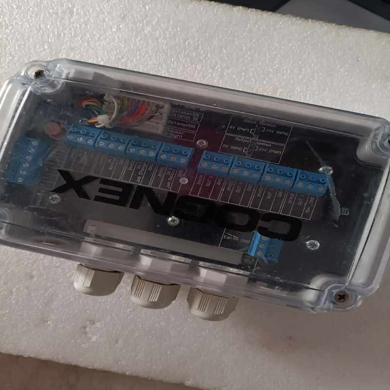 询价~康耐视接线盒子，DMA-CCM-1 实物图片，成色如图所示，