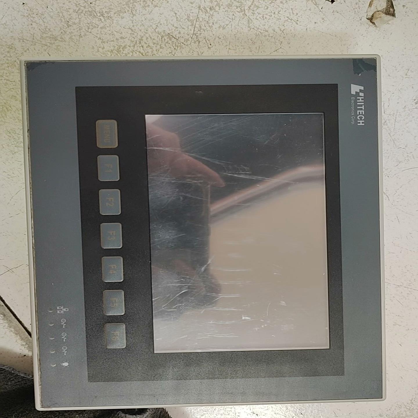 海泰客触摸屏PWS6710T-P，实图拍摄，功能正常，100（gg设备）