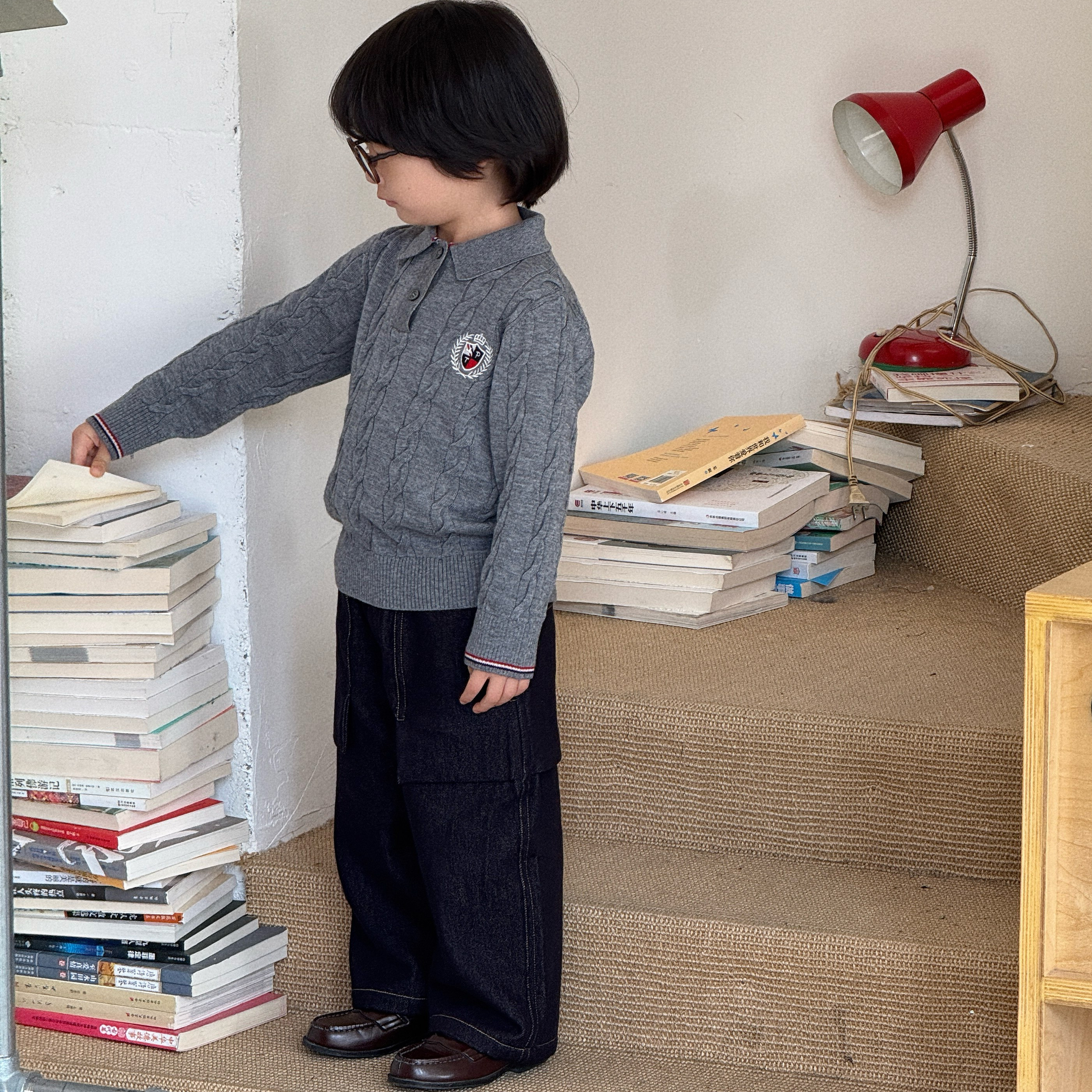 Pawn Tiger2025秋冬新款儿童百搭学院风毛衣翻领POLO刺绣针织毛衣