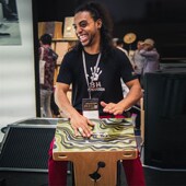 手型鼓膝上箱鼓箱鼓卡宏鼓卡洪手鼓电箱鼓拾音器电声鼓