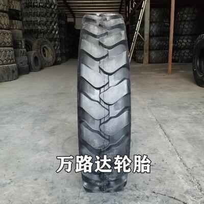 1000-20轮式挖掘机轮胎 10.00-20卡特彼勒轮挖工程轮胎