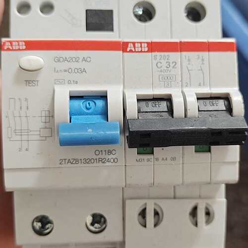 {议价}ABB漏电保护器GDA202AC{可维修}