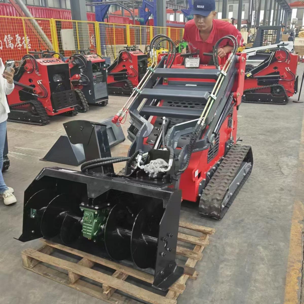 Hightop工厂HT40滑移装载机 小区道路抛雪迷你装载机出口欧洲