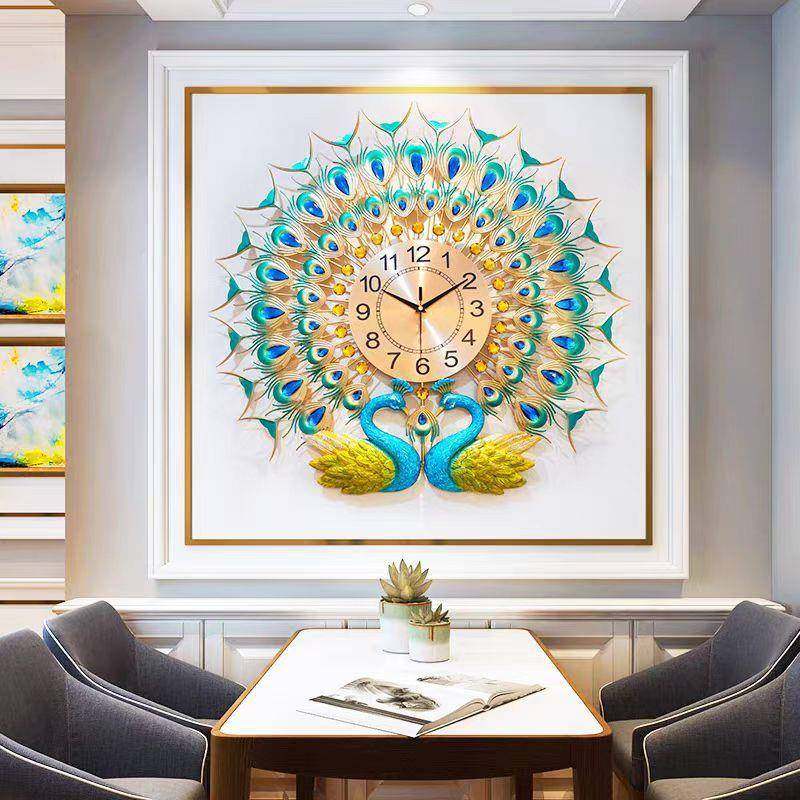 钟表客厅挂钟家用时尚现代简约轻奢静音时钟挂墙孔雀挂表装饰创意