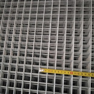 鸽子地网漏粪网铁笼网格方形密孔鸡笼鸟笼防护网加粗围网镀锌网片