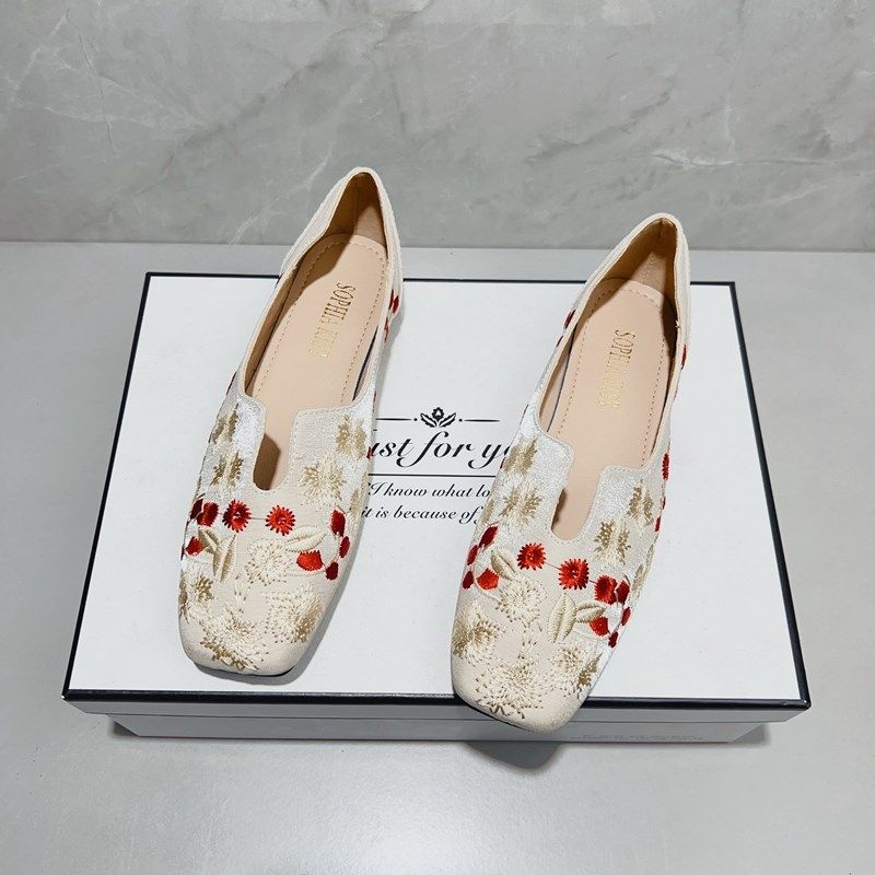 豆豆鞋女2024春秋女鞋新中式鞋子古风刺绣汉服鞋布面方头平底单鞋,女鞋,绣花鞋,淘宝优惠券,粉丝福利购,淘宝优惠卷