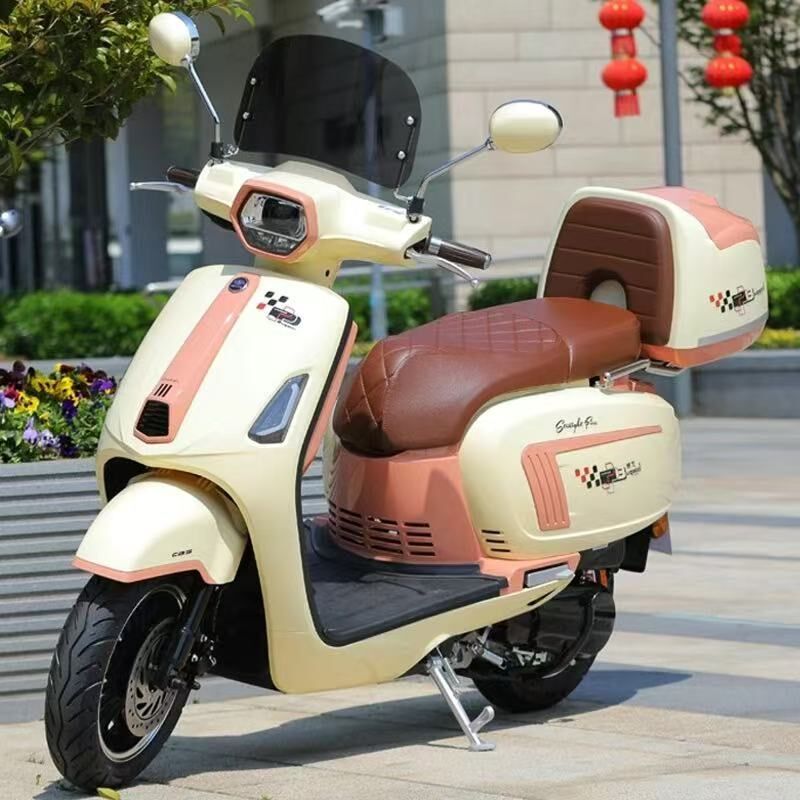 重庆嘉陵工业嘉鹏牌125C省油复古燃油国四电喷踏板车摩托车可上牌