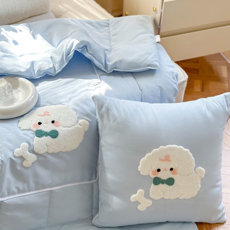 办公室午睡抱枕被子两用沙发毯子空调被夏凉被车载车用靠垫二合一