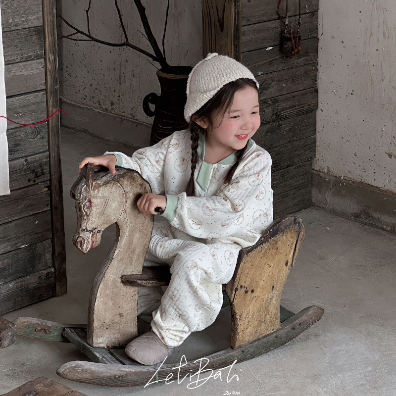 儿童三层夹棉长袖分腿睡防踢被宽松洋气儿童节秋季加厚保暖