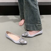 单鞋 女2f025新款 春季 法式 时尚 浅口尖头平底休闲配裙子水钻扣晚晚