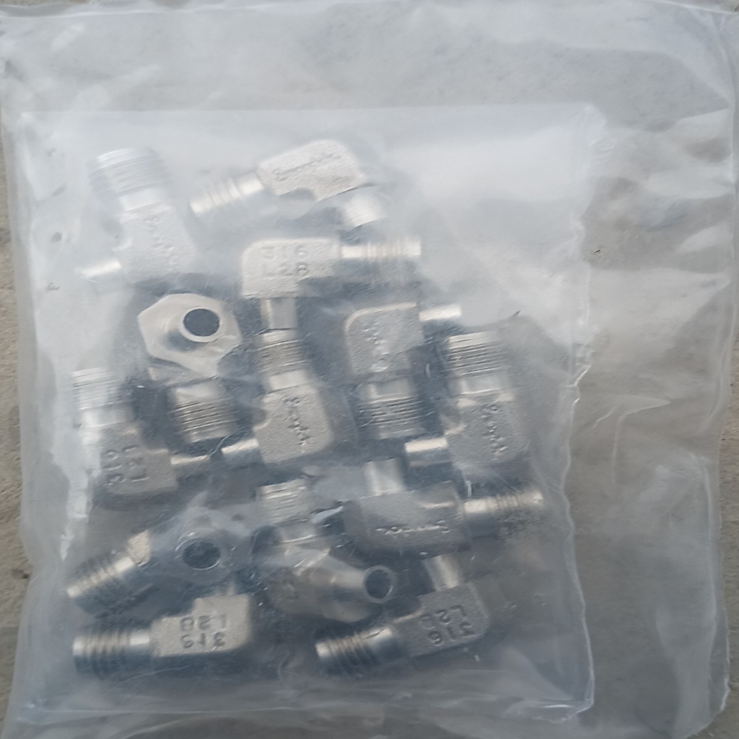 【请询价】美国Swagelok世伟洛克 弯头  316 L2B 一包