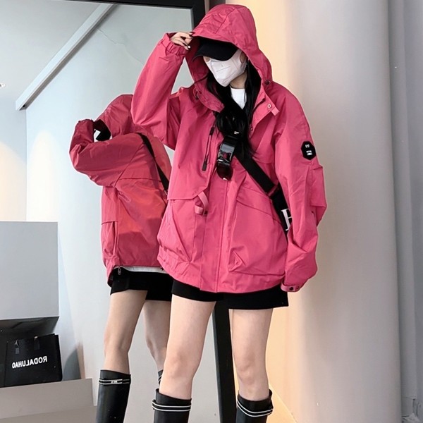 秋季休闲户外旅行登山防风连帽开衫外套冲锋夹克女情侣款上衣外套