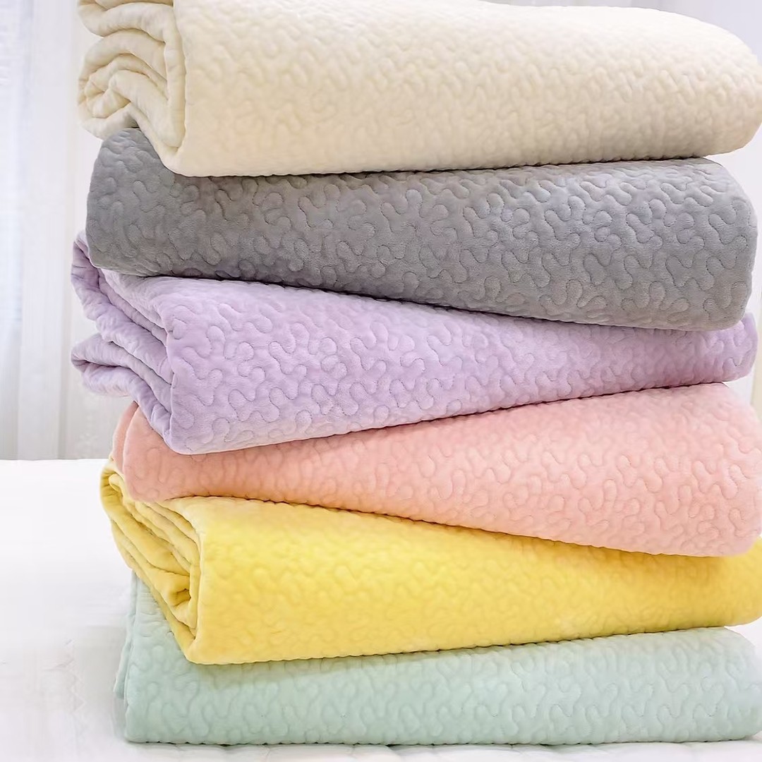 李英花特价新款小码纯色宝宝绒床盖一面绒一面纯棉Q