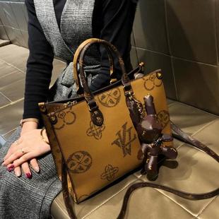 日本进口MUJ网红款 上档次通勤包 女士爆款 包包轻奢小众高级流行款