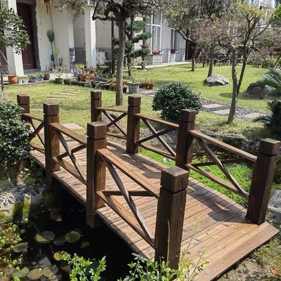 庭院小木桥防腐木拱桥户外实木碳化木桥阳台造景水上景观小桥定制