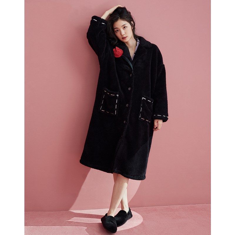 睡袍女冬季珊瑚绒长款冬天加绒加厚浴袍黑色高级感法兰绒晨袍睡衣
