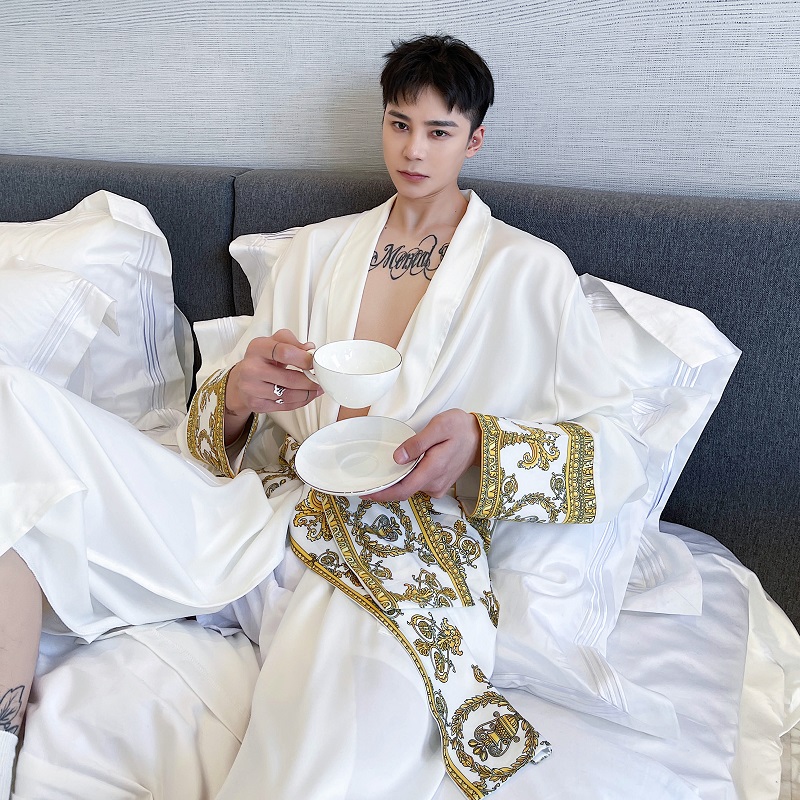 高级感缎面睡袍风衣男春夏宫廷风复古印花宽松薄款无扣外套中长款
