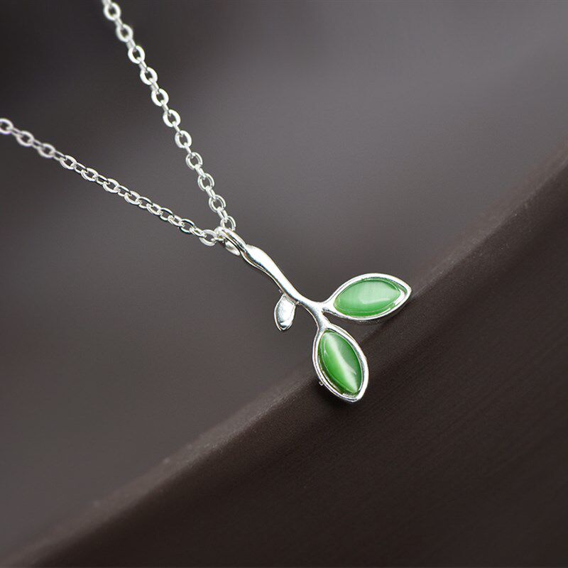 999纯银项链女韩款时尚清新个性细叶嫩叶短款锁骨链文艺学生森系