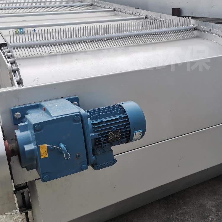 取水口 泵站前用 反捞式格栅除污机 拦截捞取杂物中 粗格栅中格栅