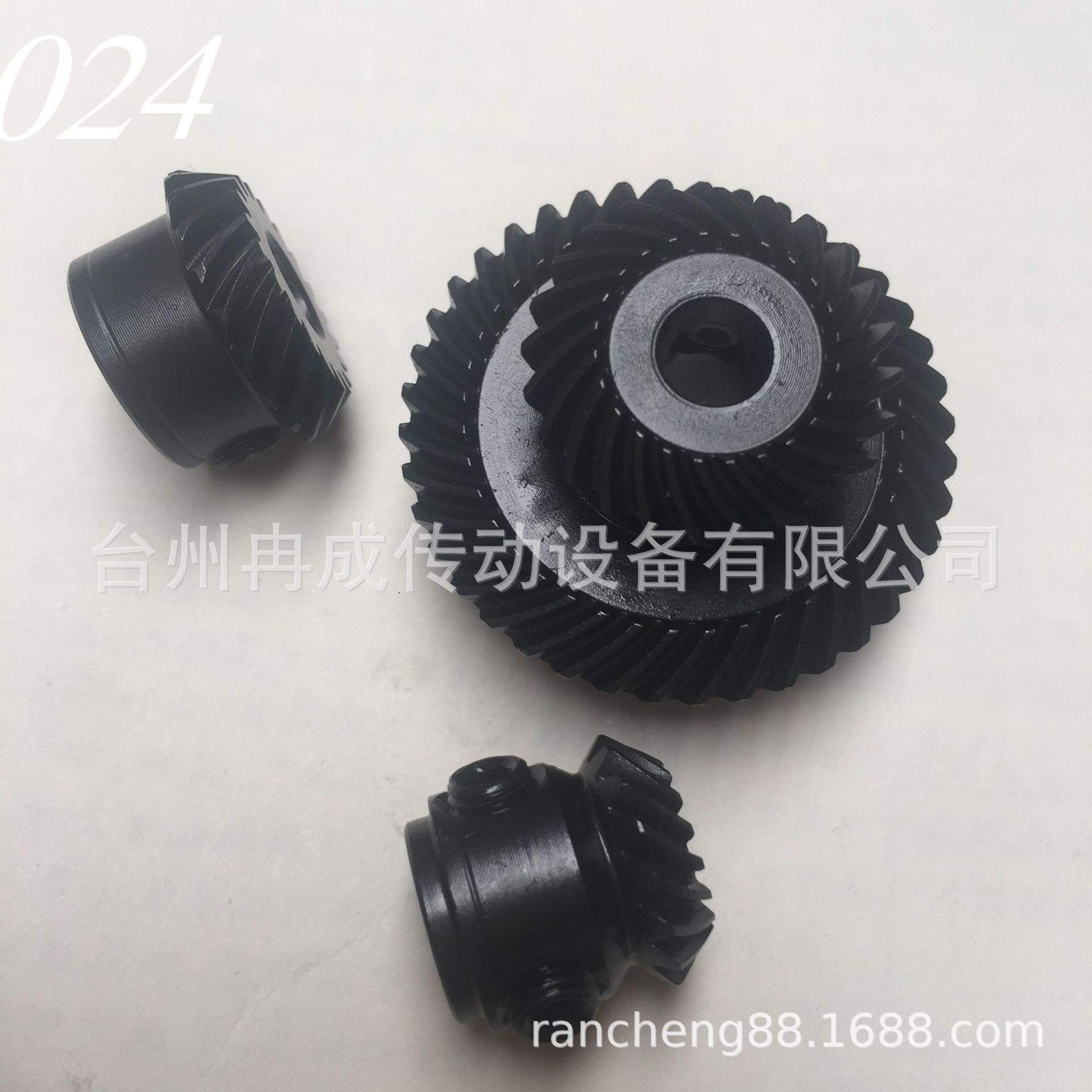 小模数螺旋伞齿轮 锥齿轮7级精度发黑处理罗拉车齿轮40Cr