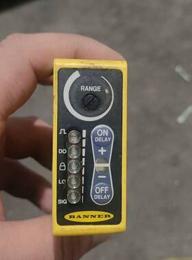 议价Q60BB6AF1000Q激光测距传感器 拆适用