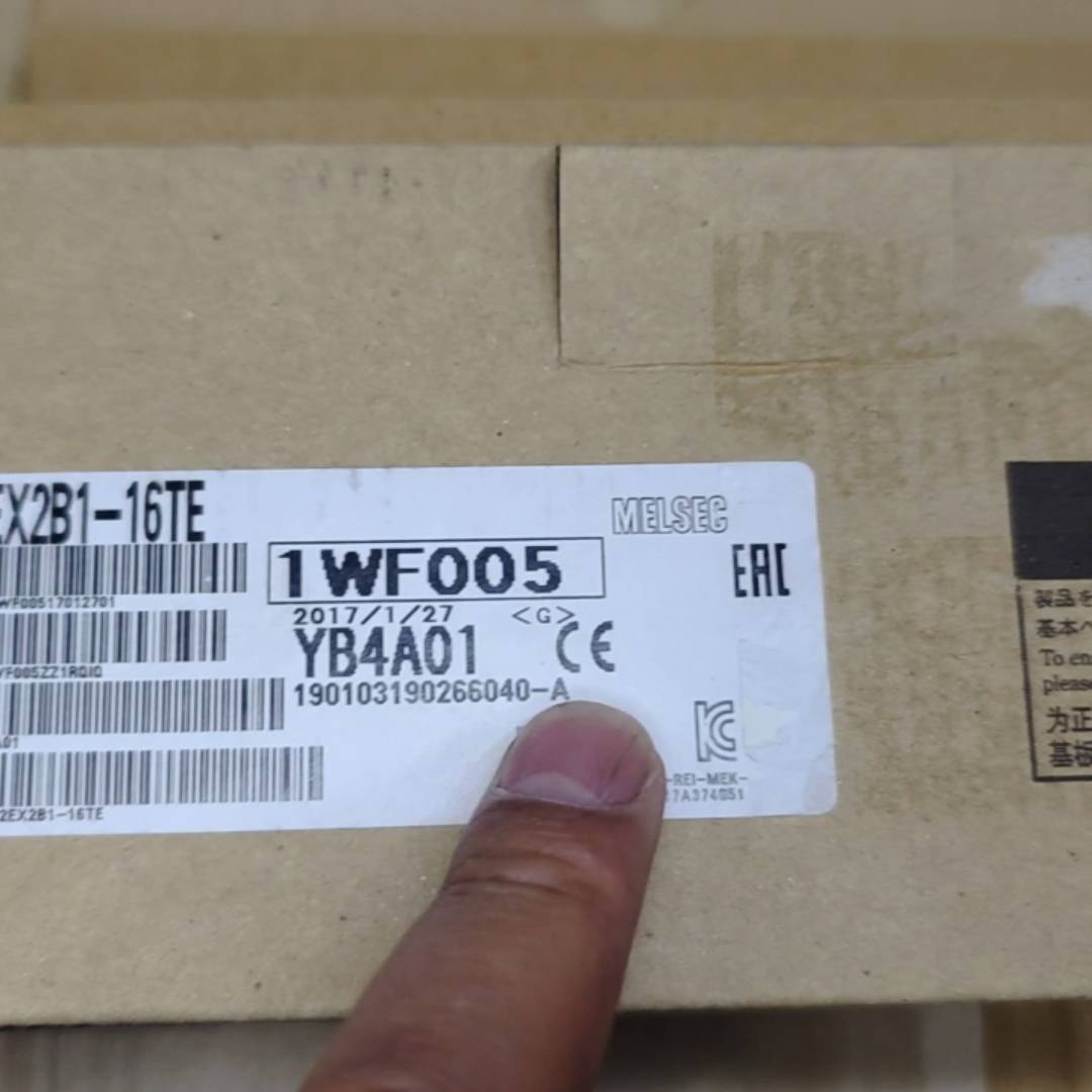 议价远程IO模块NZ2EX2B1N-16TE,实物拍摄,适用