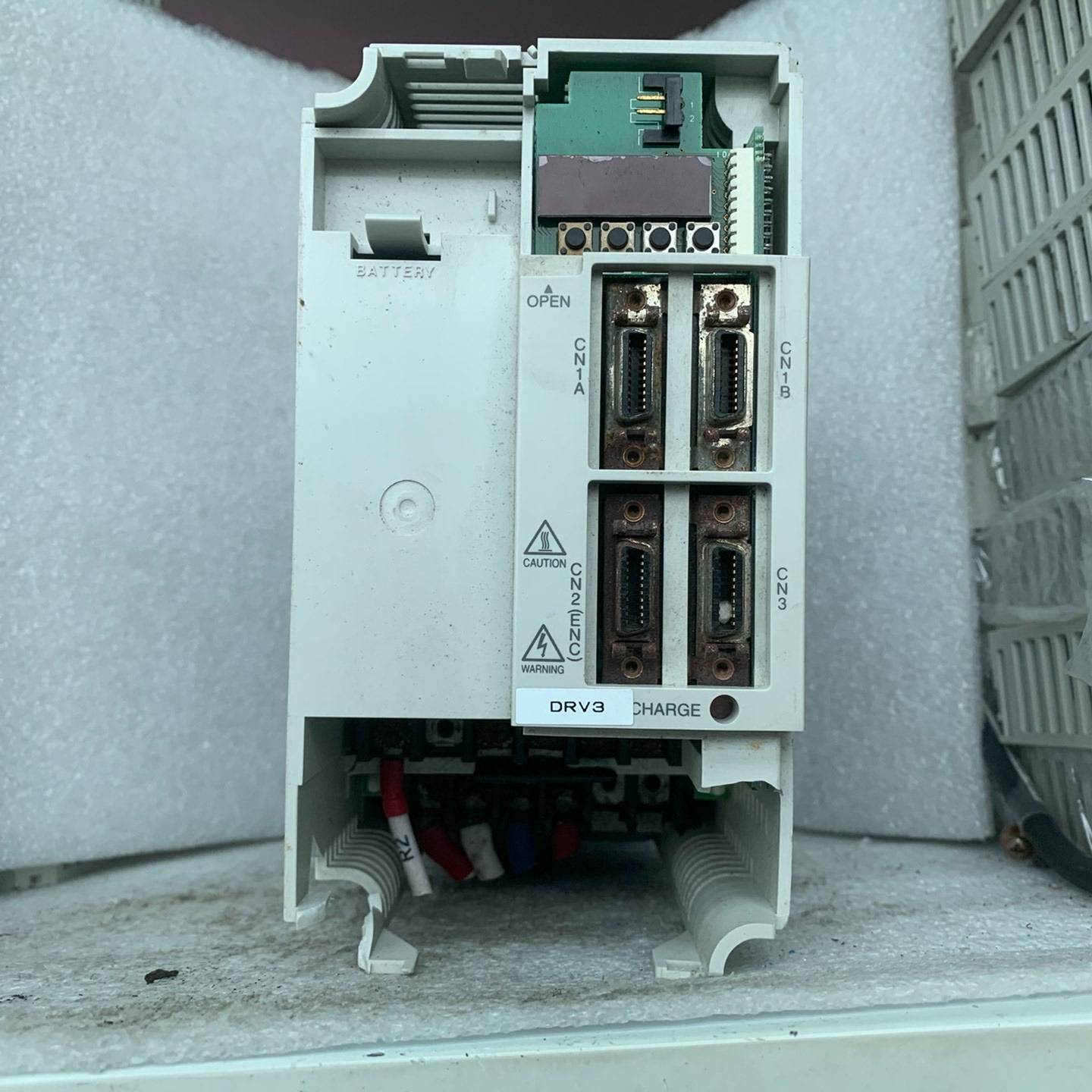 议价驱动器 MR-J2S-200A-S011实物图，成色漂适用