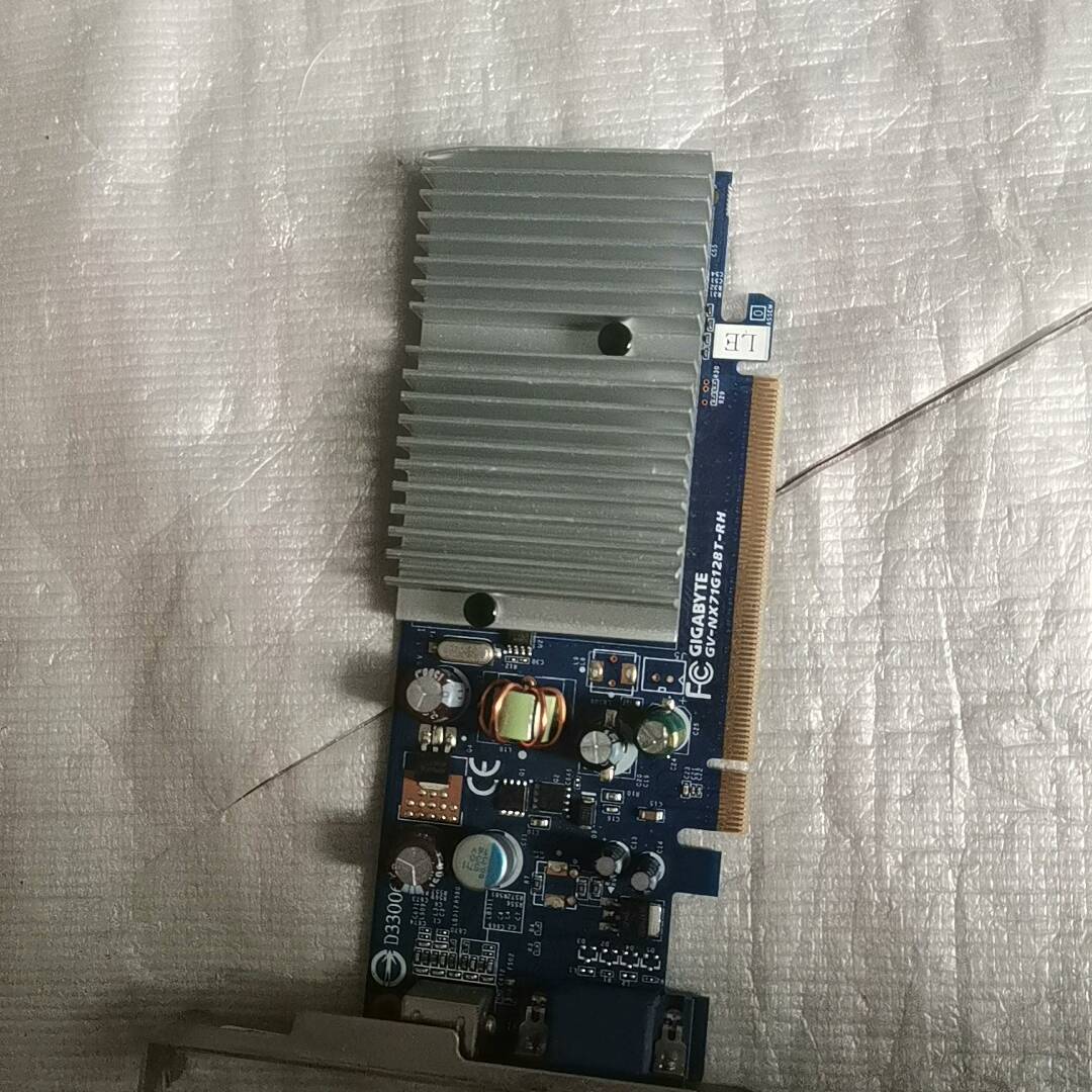 议价显卡，技嘉GV—NX71G128T RH，，实物图适用