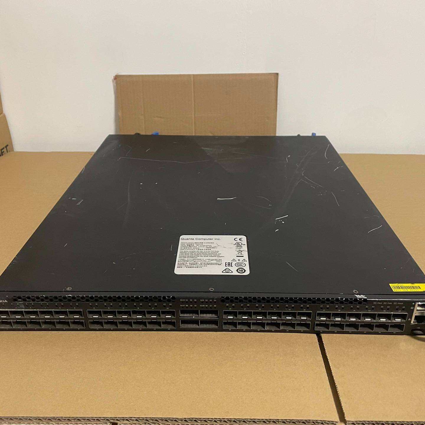 议价广达 T3048-LY8 48口万兆SFP+ 4口 40G适用