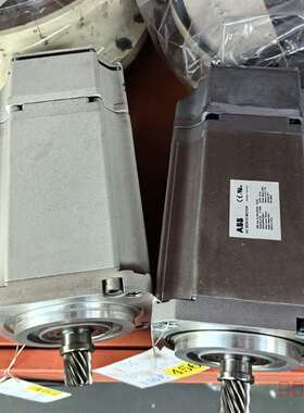 议价ABB机器人4轴电机，5轴电机，3HAC045064适用