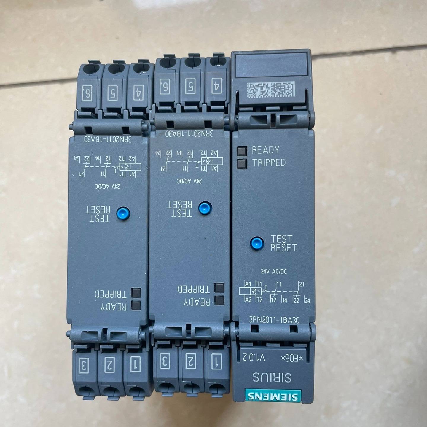 议价3RN2011-1BA30热敏电阻继电器 成色如图适用