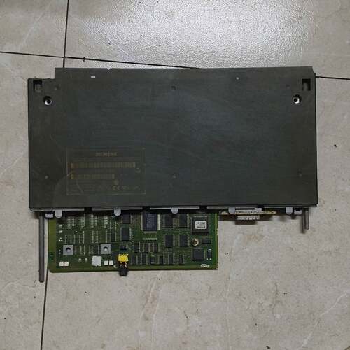 议价6GK7443-1EX02-0XE0 实物图，功能正常适用