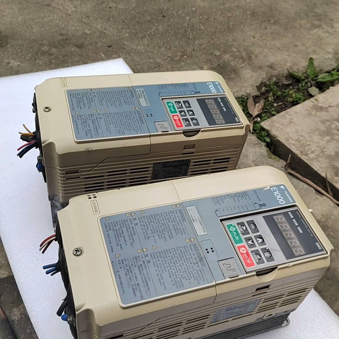 议价E1000系列变频器2台，型号：CIMR-EB4A0适用