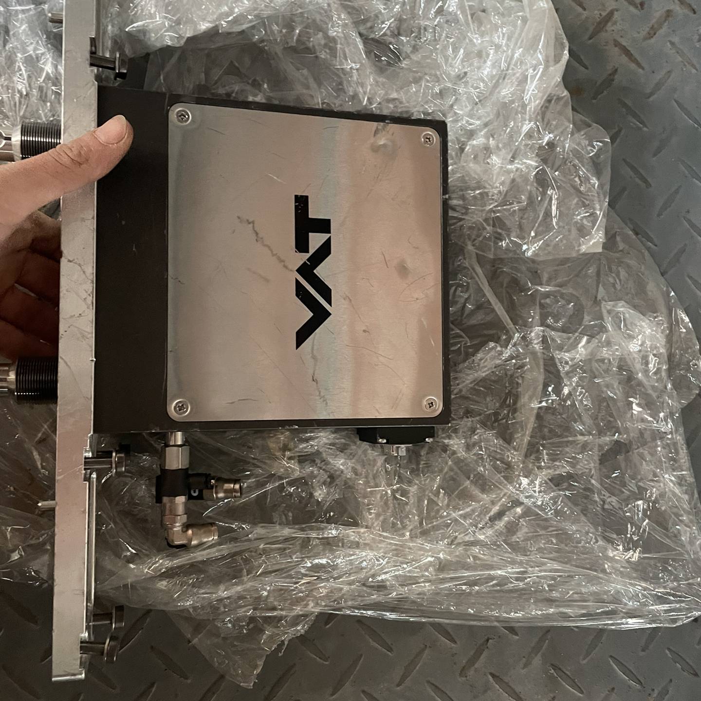 议价VAT.   0210x-BA24-CSI1/0621适用