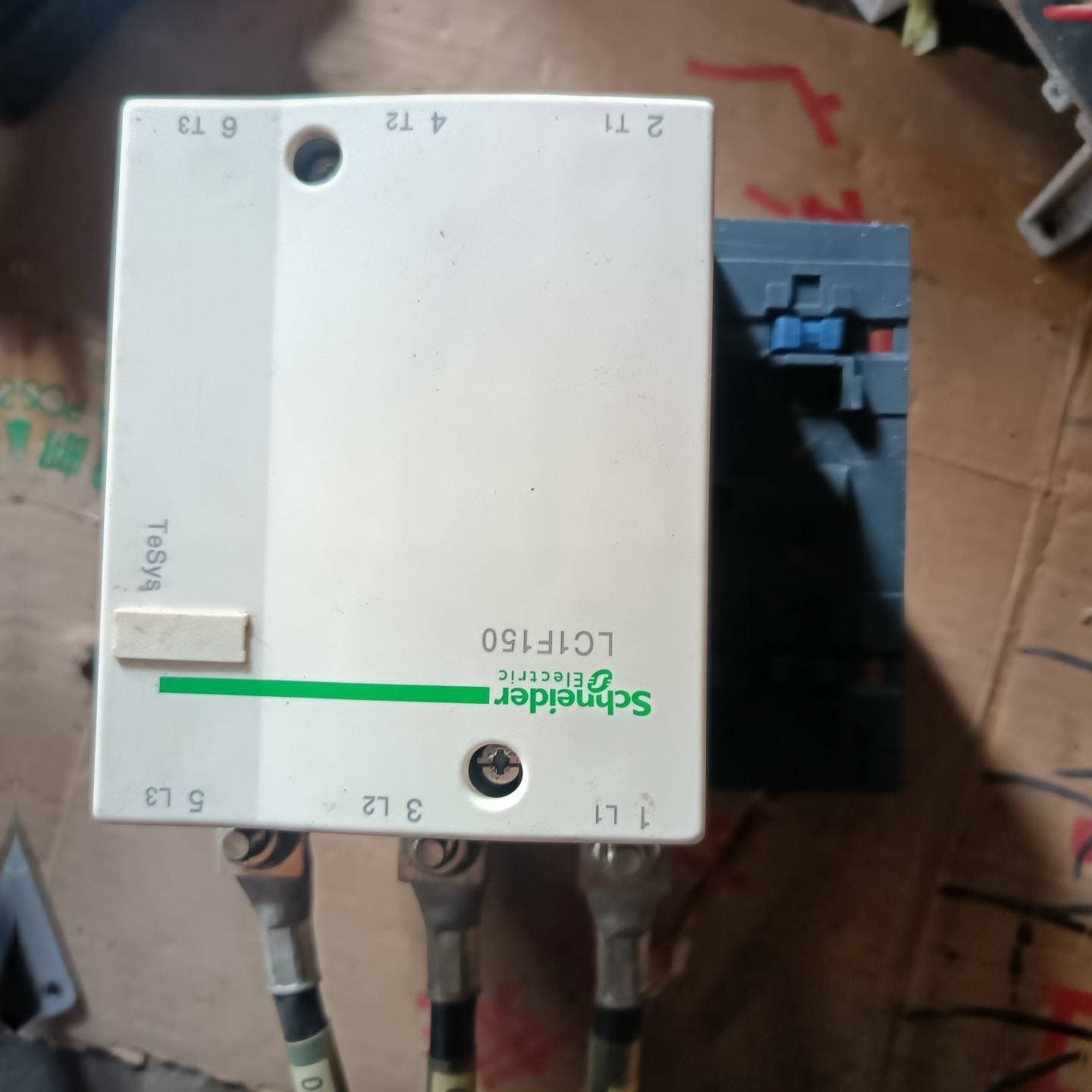 议价LC1F150施耐德接触器实物图拍摄二手适用