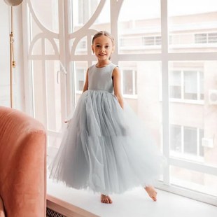 儿童小提琴音乐会演奏钢琴演出晚礼服女孩简约十岁生日宴会公主裙