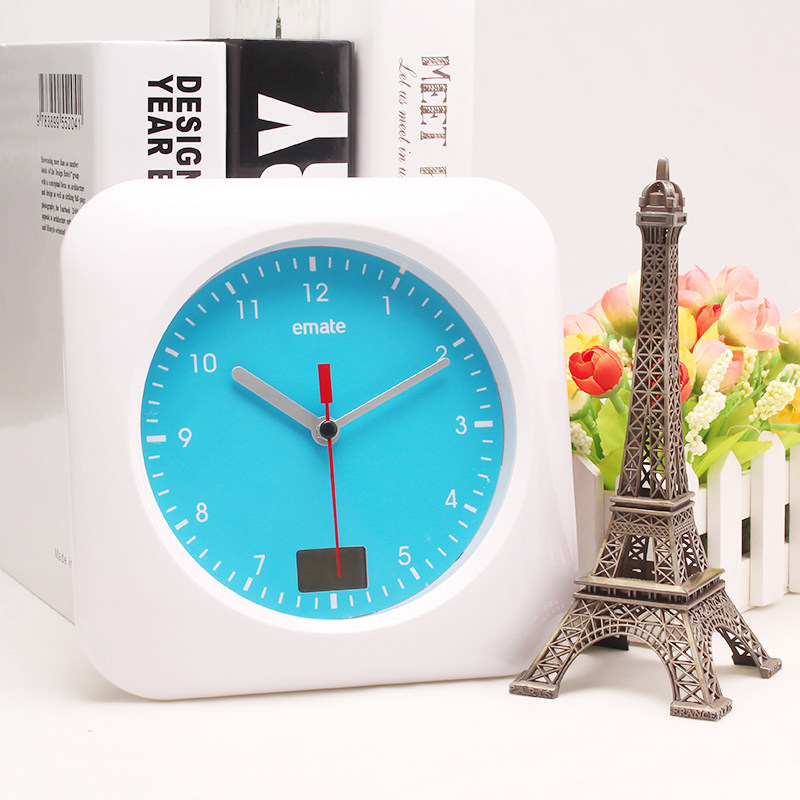 创意小时钟指针浴室钟厨房客厅防水钟静音吸盘钟表座钟电子挂钟
