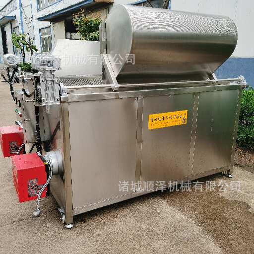 豆皮油炸机豆腐串油炸机连续式豆腐片自动化油炸设备顺泽供应