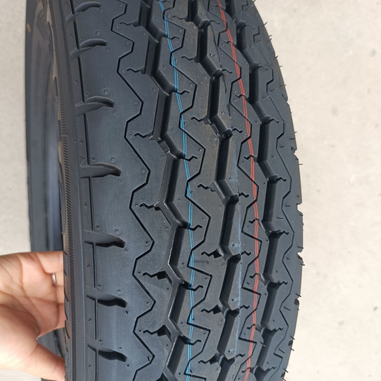 小箱货车面包车轮胎165/70R13 175R14 185R15 195R14 155R12 13