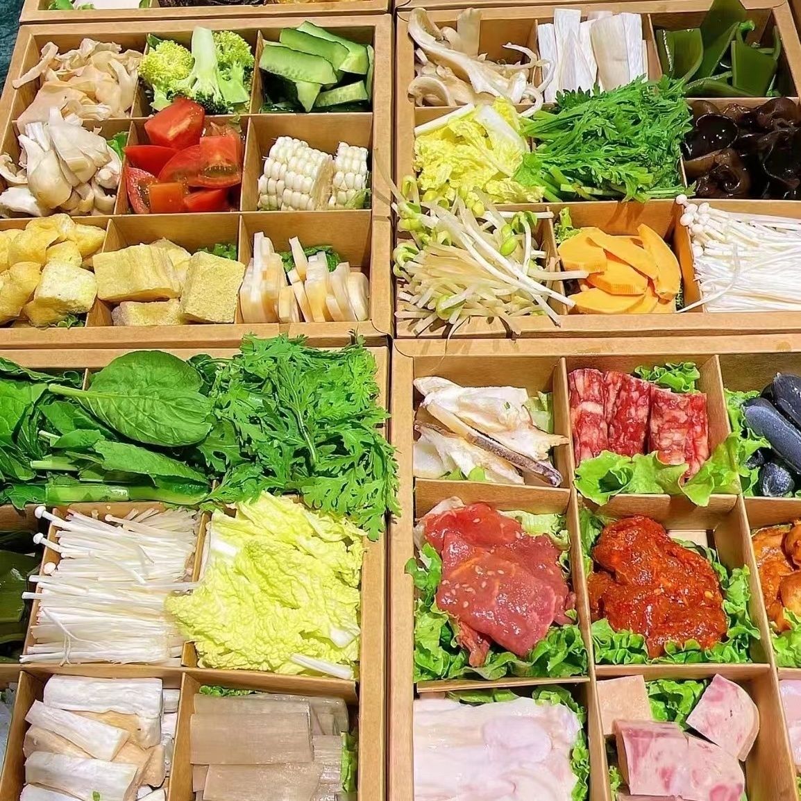 网红外卖日式九宫格打包盒一次性花饽饽甜品火锅烤肉卤味外卖空盒