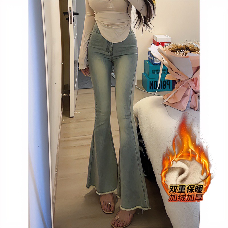 白月光浅色加绒微喇叭牛仔裤女2024冬季高腰显瘦鱼尾喇叭裤蛮腰纪