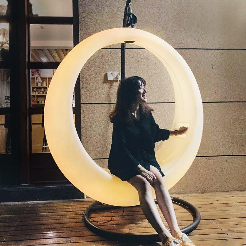 LED月亮秋千儿童游乐场户外摇椅圆环吊椅LED发光秋千