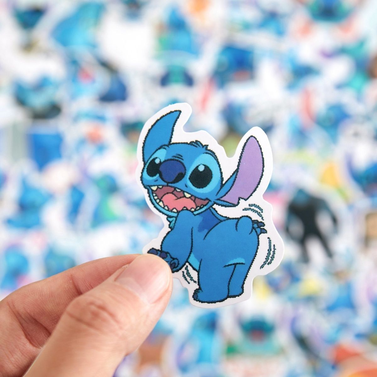 100张史迪仔贴纸星际宝贝手账贴画手机保温杯笔记本防水可爱贴纸