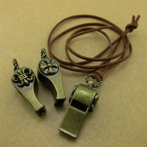 纯黄铜户外求生高频口哨子欧式KE罗心十字架花纹汽车钥匙扣挂件